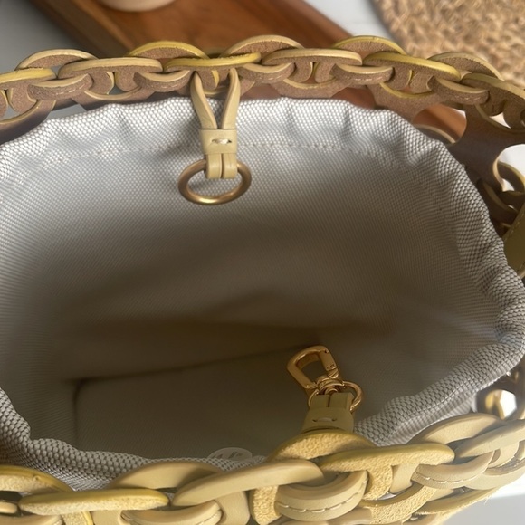 MCGRAW DIE-CUT SMALL BUCKET
BAG - Picture 8 of 11